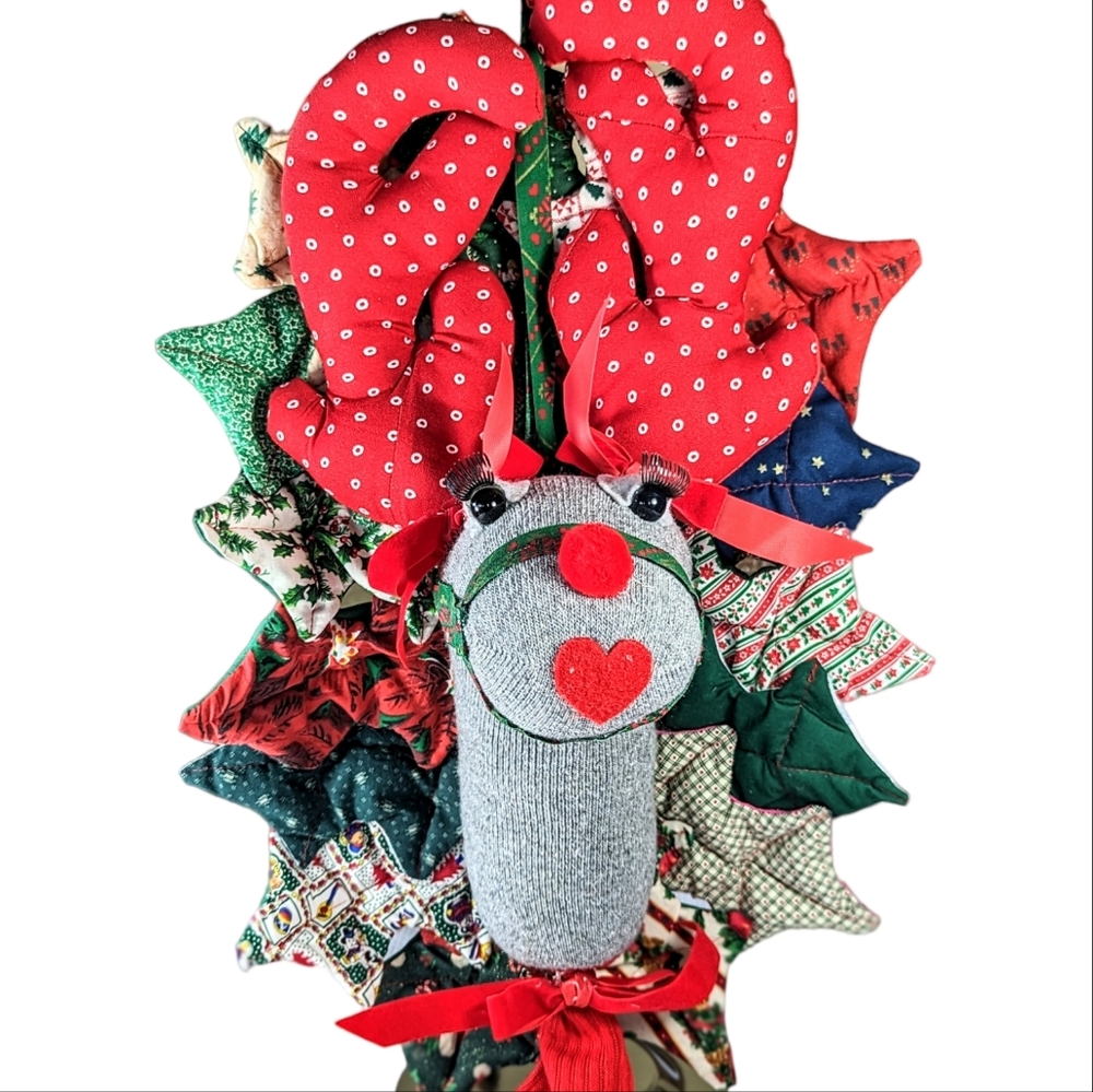 Vintage Quilted Christmas Reindeer Wall Door Hanging Hand Made Kitschy Plush